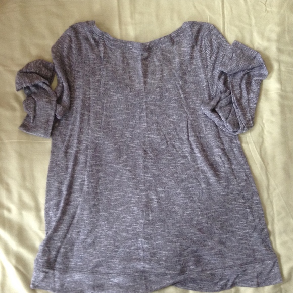 Aeropostale Sweater, Lightweight - Picture 2 of 4